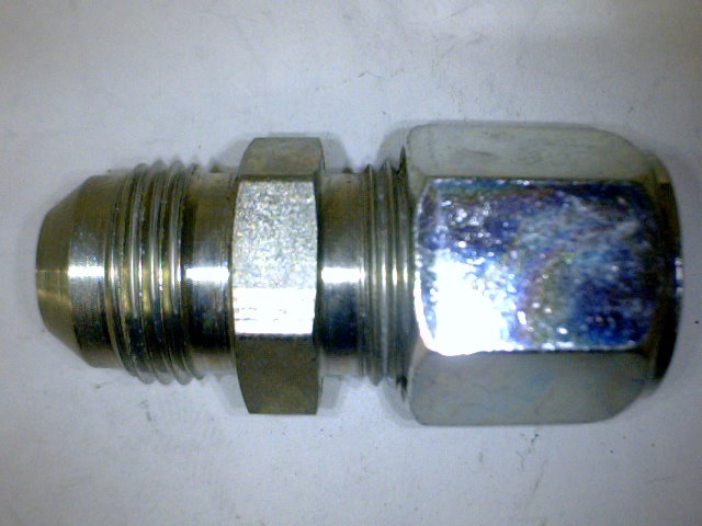 ADAPTADOR 25 X 25 MM