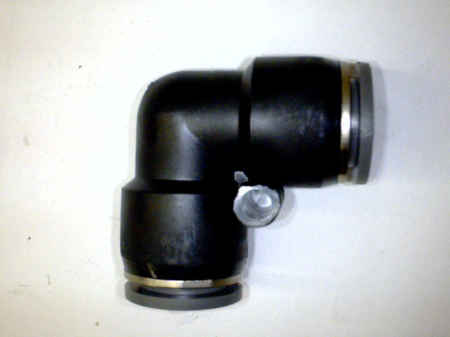 UNION CODO 90G TUBO A TUBO 1/4