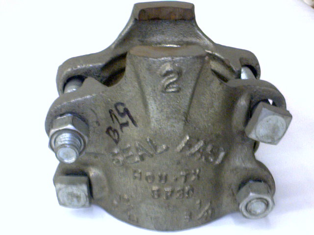 ABRAZADERA 4 TORNI. 2-3/4 A 3-1/16