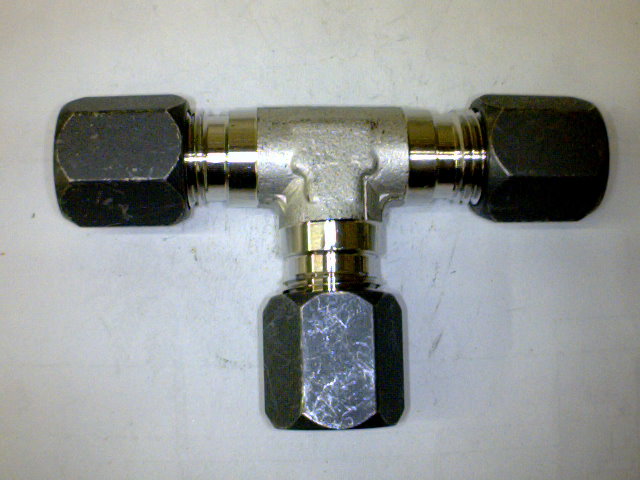 TEE ALTO SELLO ACERO INOX