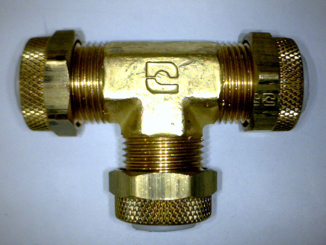 TEE UNION TUBO A TUBO, CENTRO POLIFLOW