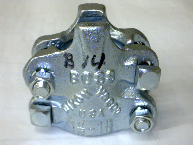 ABRAZADERA  4 TOR 1-44/64" A 1-60/64"