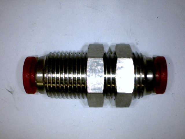 CONECTOR PASAMUROS RECTO 6 MM