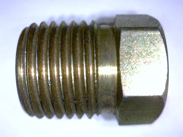 TUERCA PARA TUBO DE FRENOS REDUCIDA 1/4