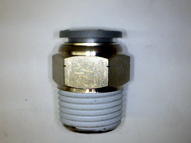 CONECTOR RECTO TUBO 3/8  ROSCA 3/8  NPT