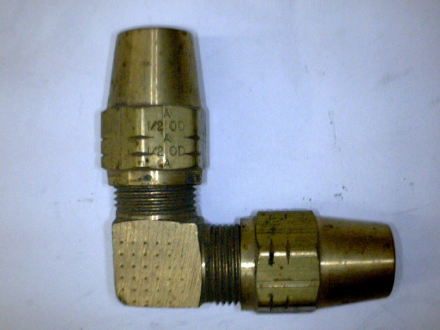CODO 90 GRADOS TUBO A TUBO